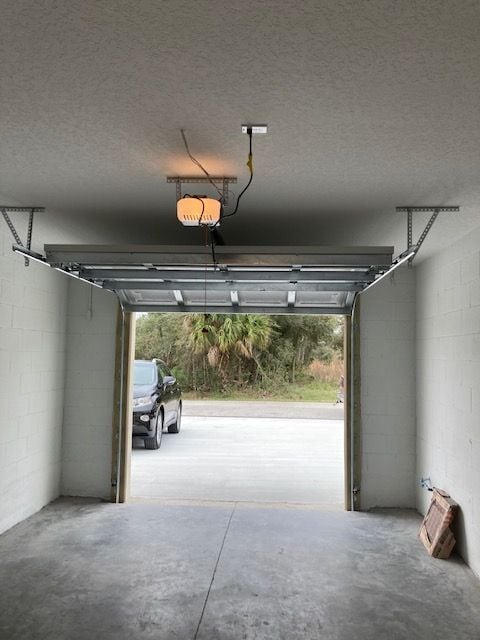 Building Photo - 21 Wood Arbor Ln