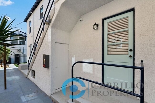 Building Photo - 4569 North Ave