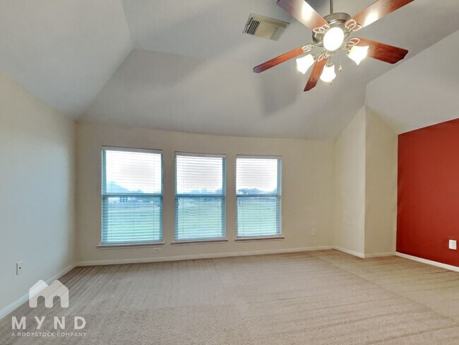 Building Photo - 17934 Barton Ridge Ln