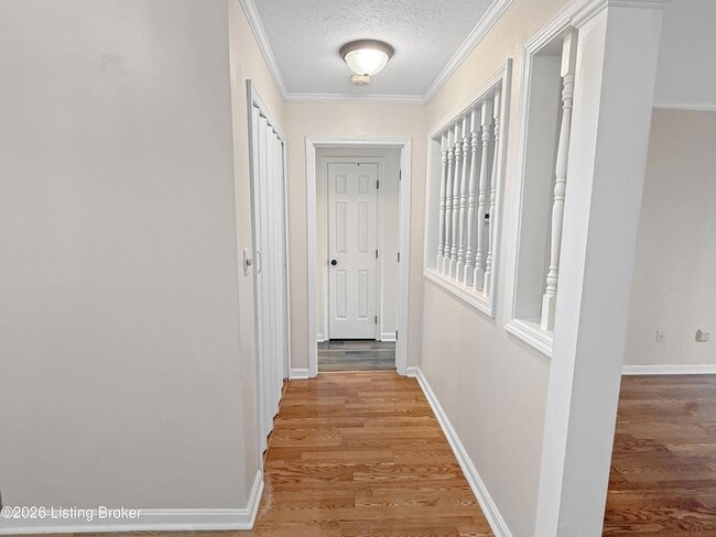 Building Photo - 9804 Spring Pointe Ct