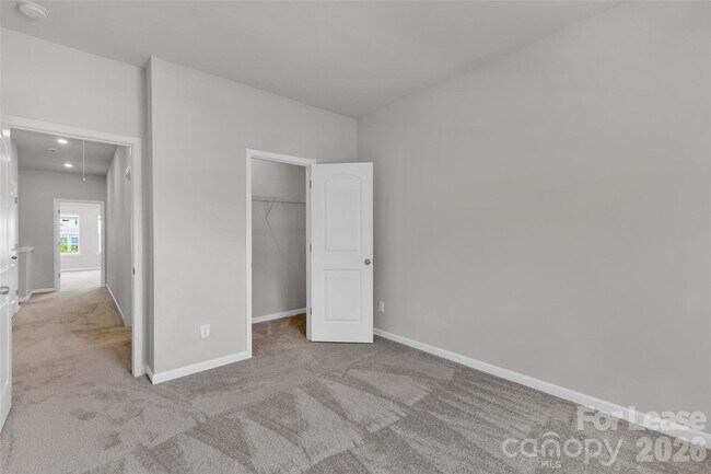 Building Photo - 8012 Whitegrove Rd