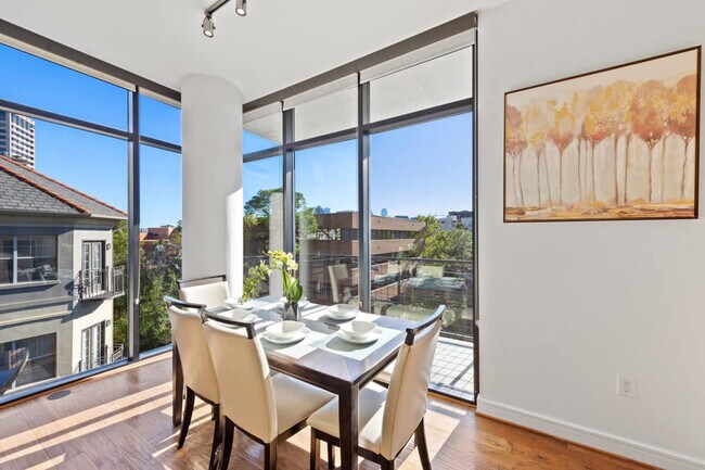 Building Photo - 101 Bowen St