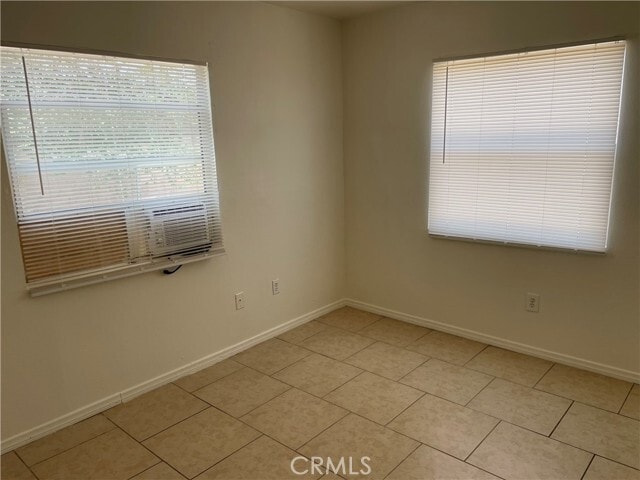 Building Photo - 316 Maxine Ave