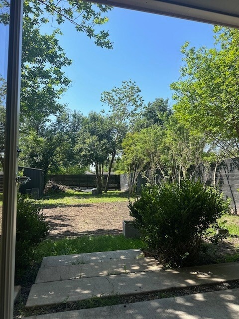 Building Photo - 62 Meadow Lea Dr