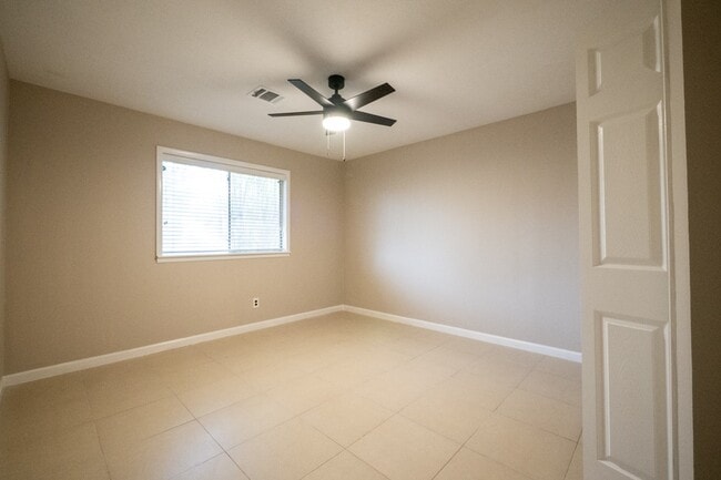 Building Photo - 7310 Westbranch Dr