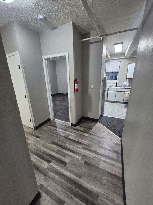 Building Photo - 301 N Riverfront Dr