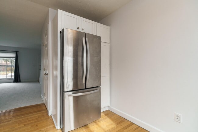 Building Photo - 1217 Weybridge Rd