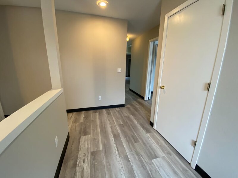 Building Photo - 924 23rd Ave