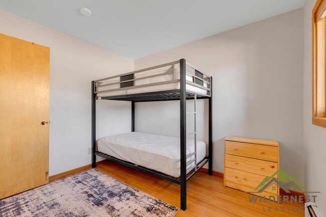 Building Photo - Bright and Welcoming Fully Furnished 2 Bedroom/2Bath Condo In Wildernest- All Utilities included