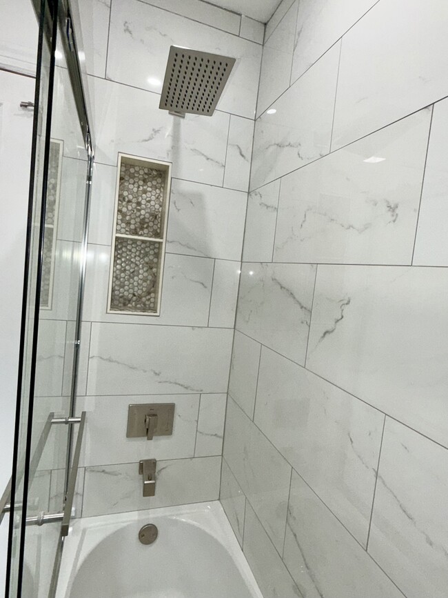 Building Photo - 71 HP Cobe-Cale LLC