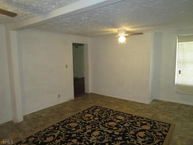 Building Photo - 803 Grosso Ave