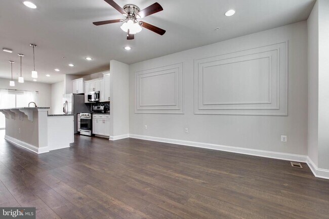 Building Photo - 7110 Druce Way
