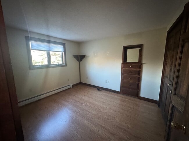 Building Photo - Cozy 2-Bedroom Second-Floor Home with Backyard & Deck