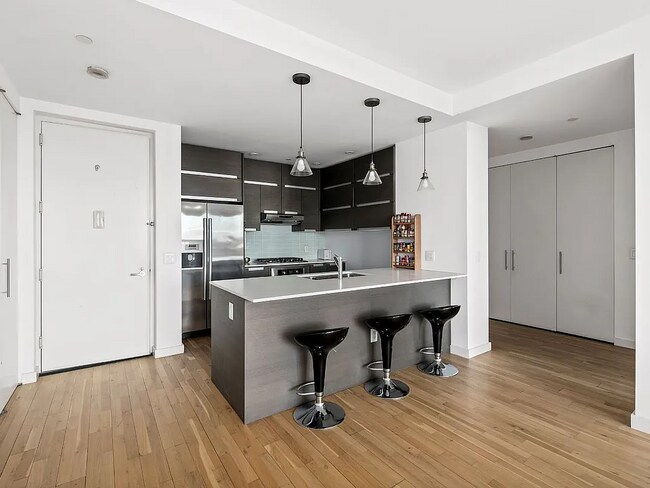 Building Photo - 545 Washington Ave