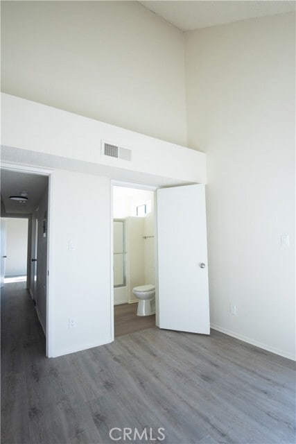 Building Photo - 458 Riverdale Dr