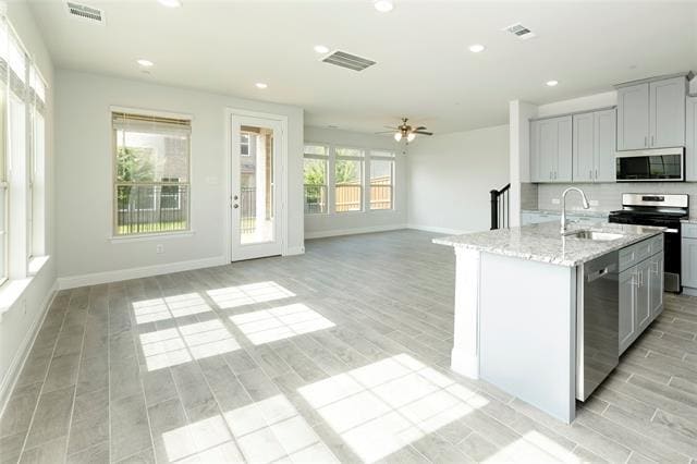 Building Photo - 1068 Keswick Dr