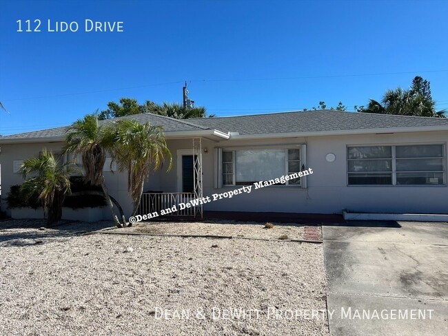 Building Photo - 2/2 Beach Home w/Bonus Room