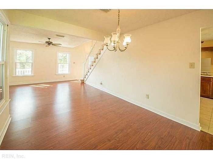 Building Photo - 705 Wagons Way