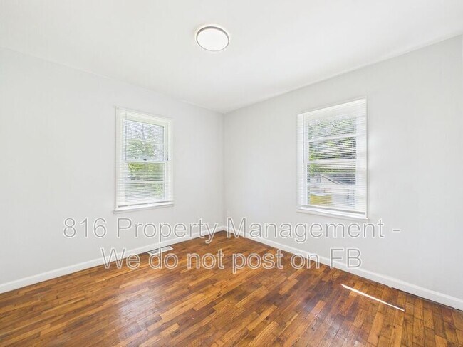 Building Photo - 10323 East 20th St S