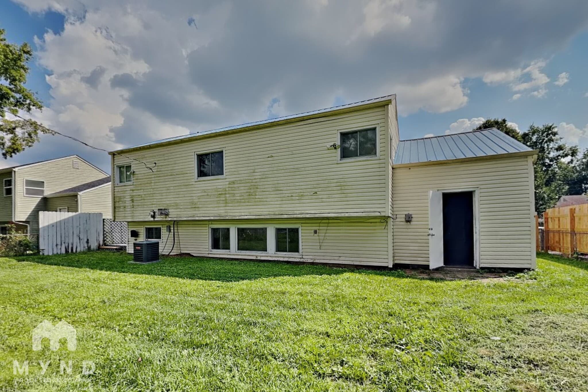 Building Photo - 4966 McAllister Ave