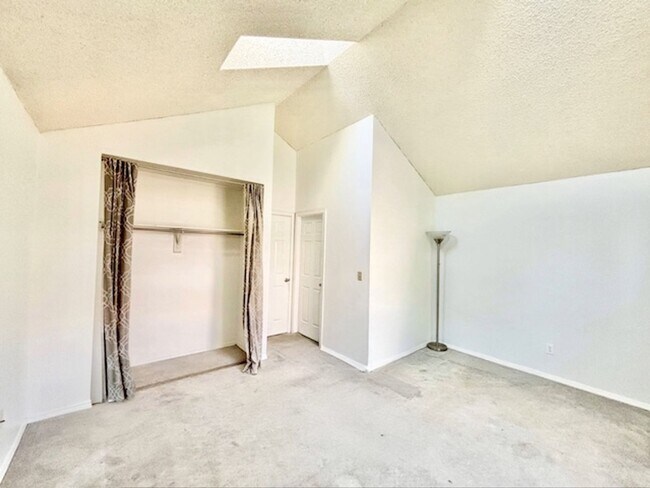Building Photo - 17315 E Rice Cir