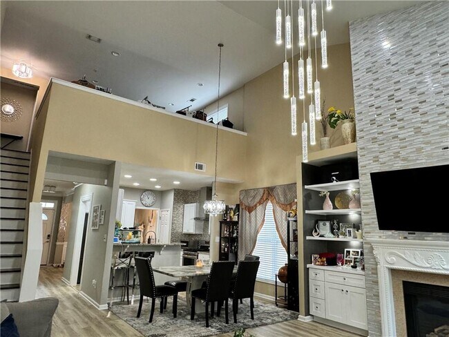 Building Photo - 2023 Executive Dr N