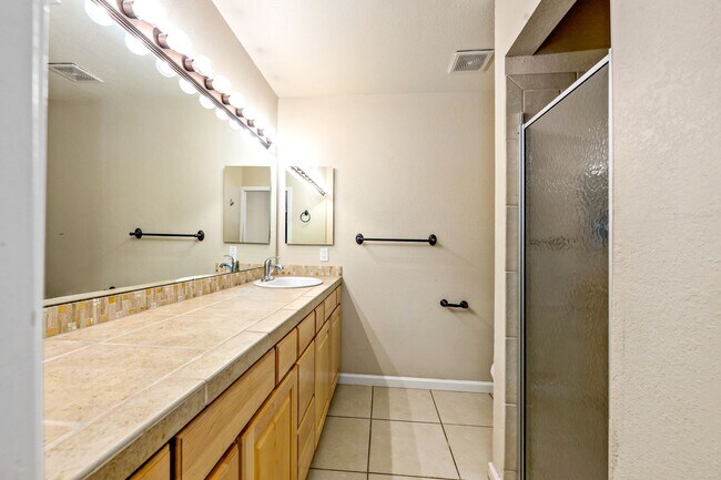 Building Photo - Foothills Condo Living