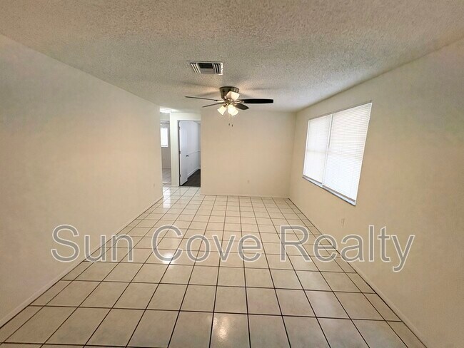 Building Photo - 4616 Ackerman St