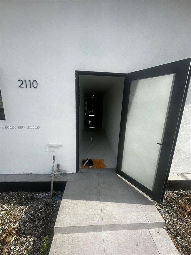 Building Photo - 2110 NW 43rd St