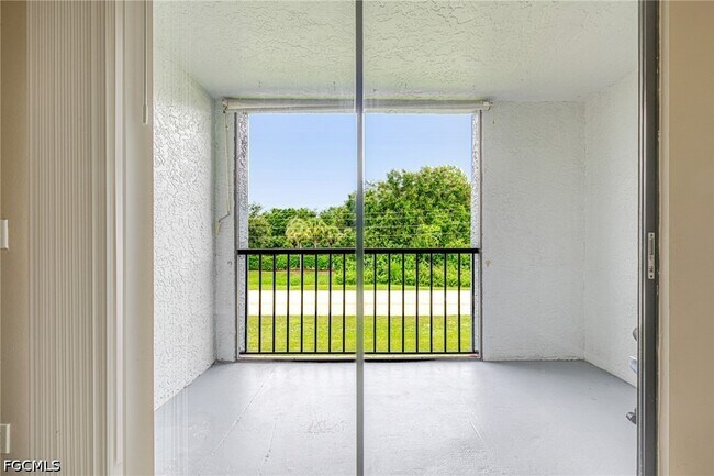 Building Photo - 13515 Eagle Ridge Dr