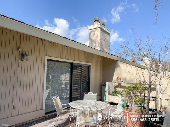 Building Photo - 3 br, 2 bath Condo - 2490 Golf Links Cir -
