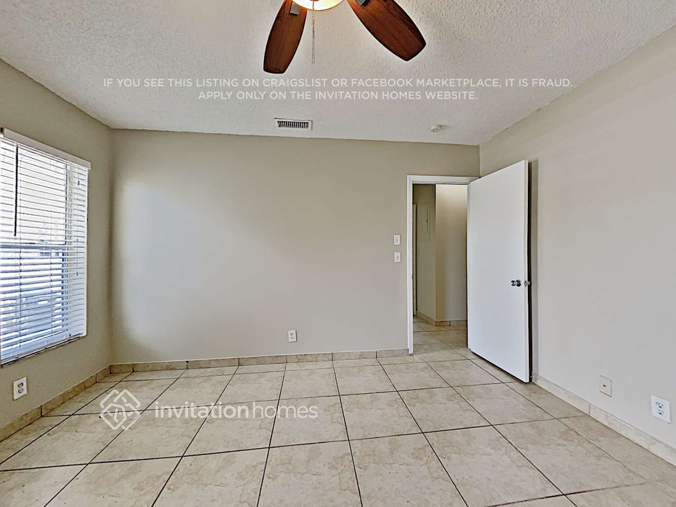 Building Photo - 2101 NW 108th Terrace