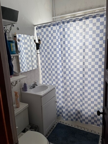 Building Photo - 3039 N Cramer St