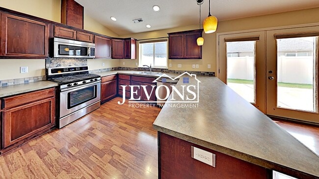 Building Photo - Coming soon! Beautiful single-family home in West Valley