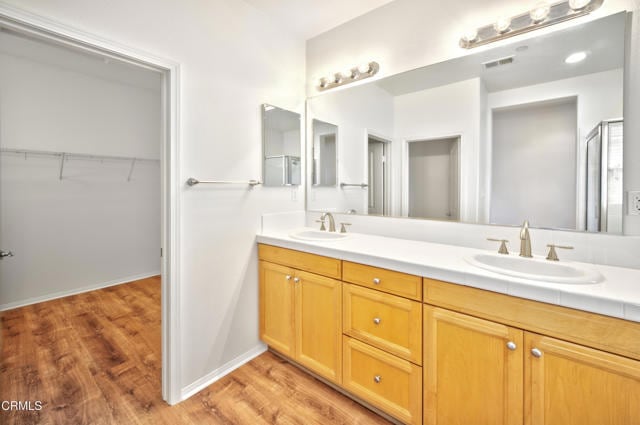 Building Photo - 428 Lakeview Ct