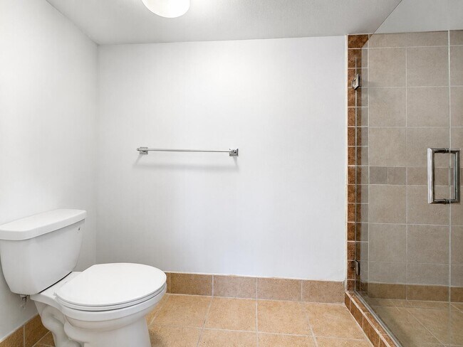 Building Photo - 340 NW 67th St