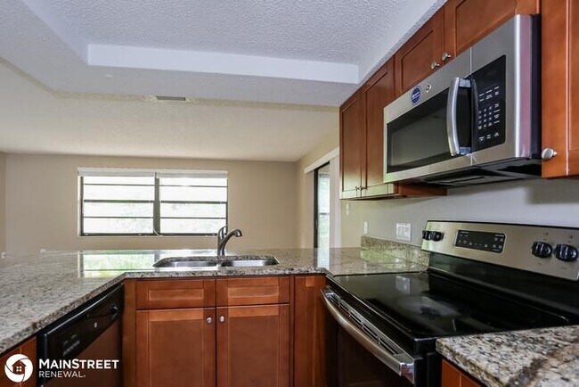 Building Photo - 9421 Ledgestone Ln