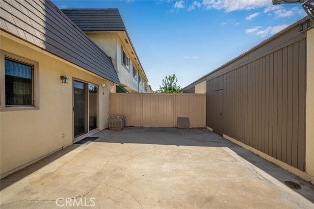 Building Photo - 4060 Orange