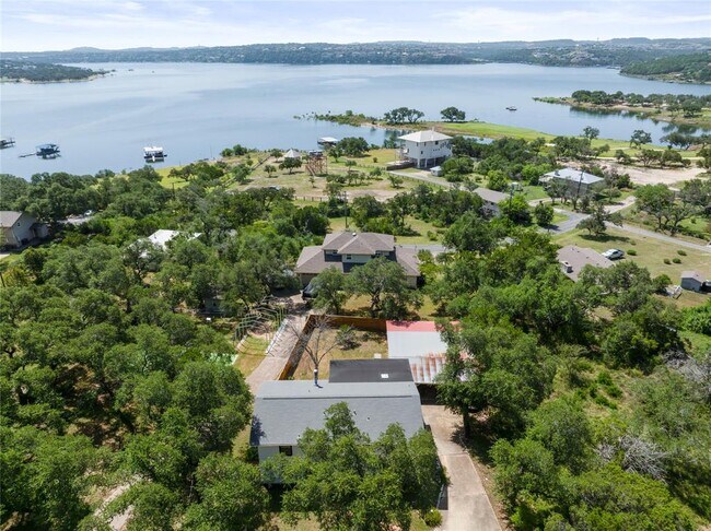 Building Photo - 925 Windy Shores Loop