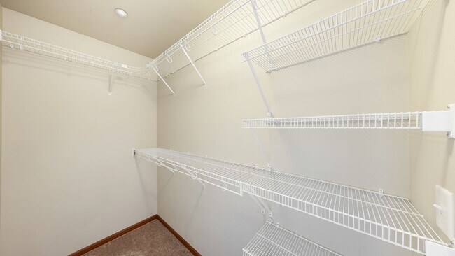Building Photo - 3614 Portage Ln