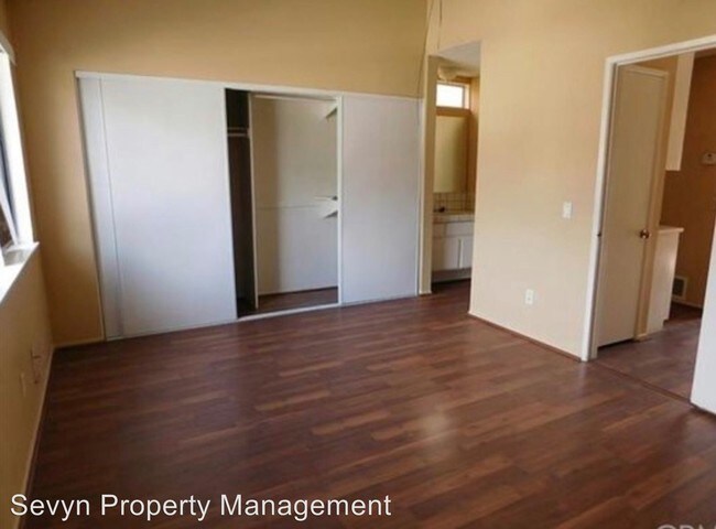 Building Photo - 2 br, 1.5 bath House - 8739 Pinecrest Place