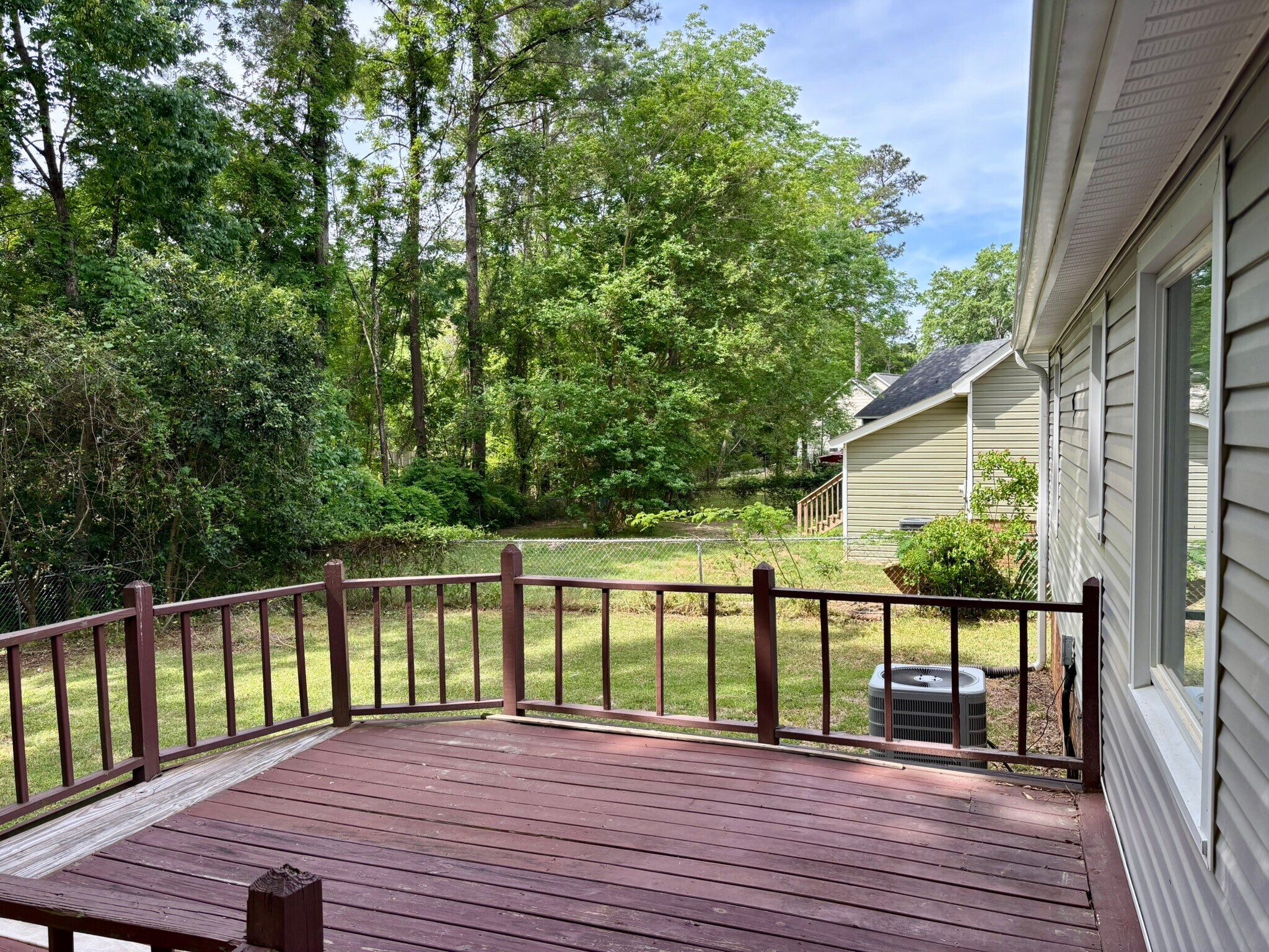 Building Photo - 548 Kenton Dr