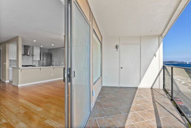 Building Photo - Enormous Waterfront Alki Condo w/ Stunning Views and Rare 2-Car Secure Parking