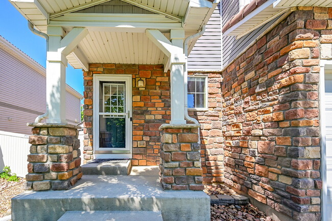 Building Photo - $2,595.00 - 3 Bed, 2.5 Bath Single Family ...