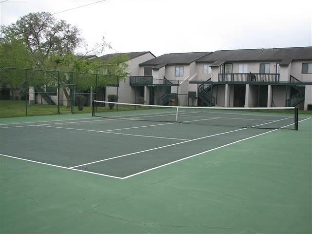 Building Photo - 1309 Airport Dr