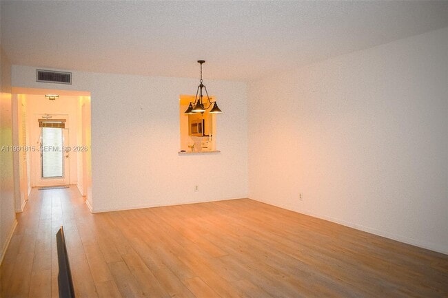 Building Photo - 260 NW 76th Ave