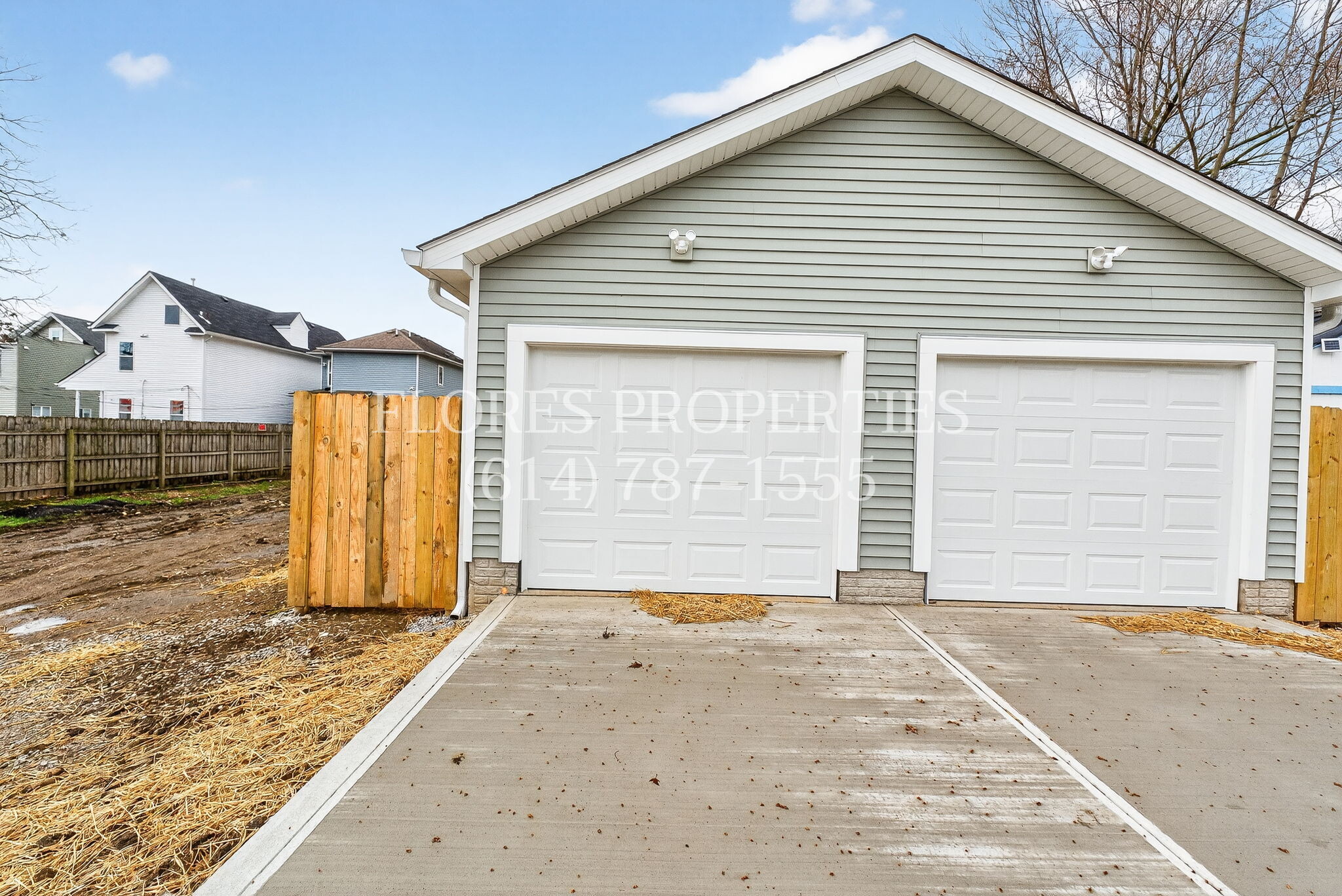 Building Photo - 698 S 22nd St