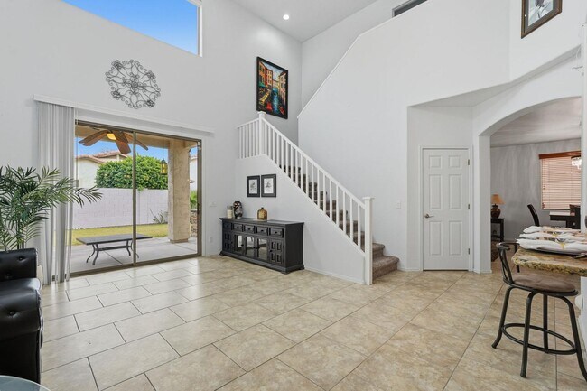 Building Photo - 6843 S 26th St