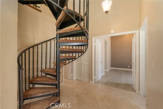 Building Photo - 2756 Monza