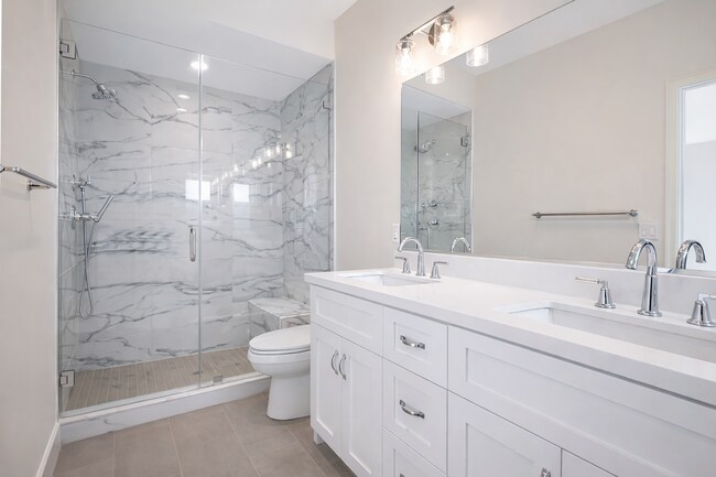 Building Photo - Grant Avenue A